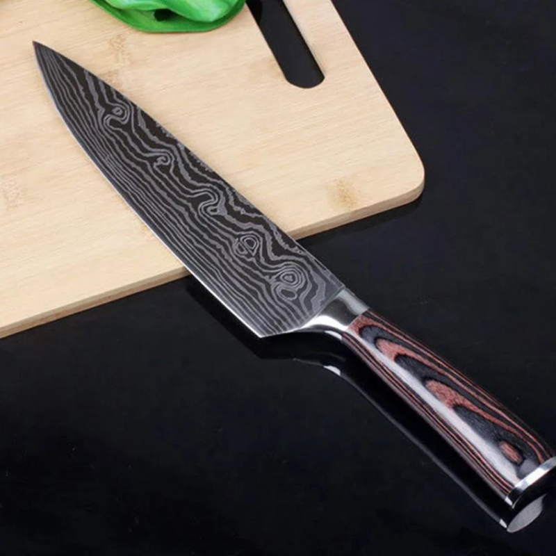 8-Inch Damascus Pattern Stainless Steel Chef Knife, Ergonomic Dark Wood Handle - Hugo Knives™